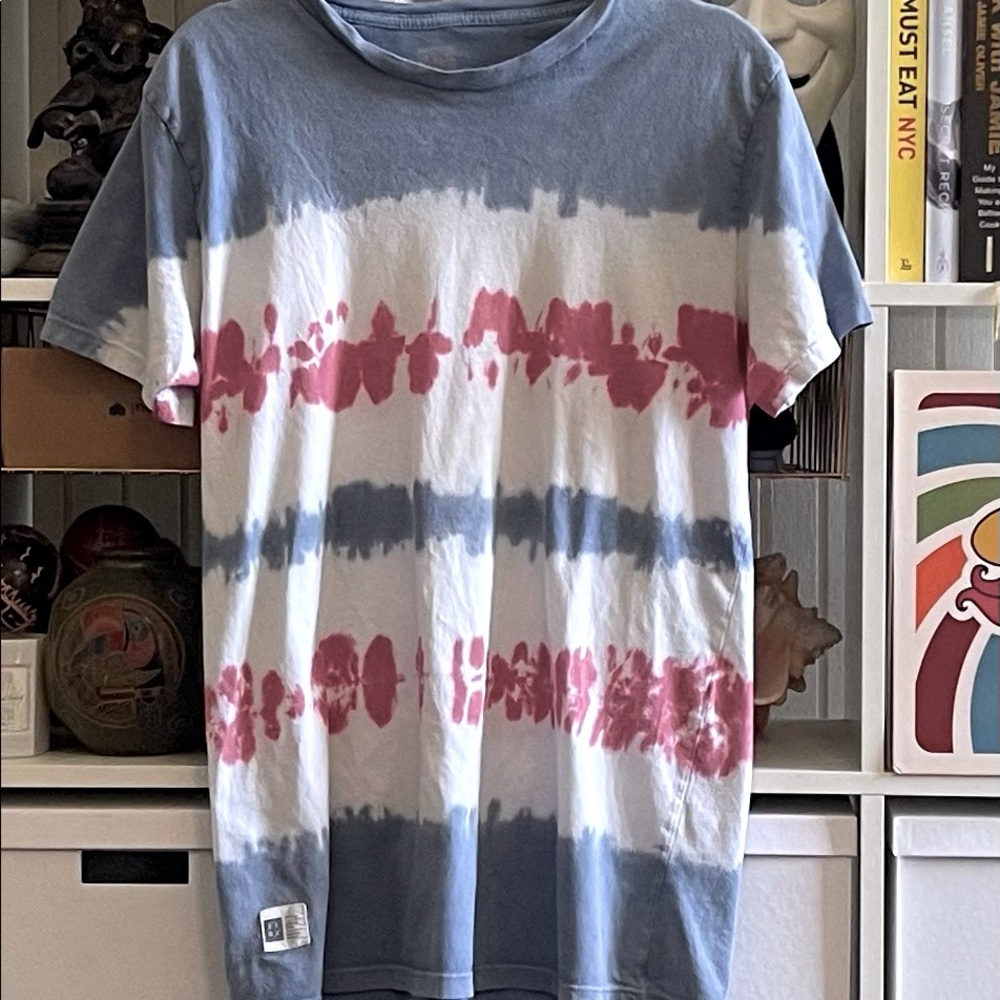 Back to school twenties dye shirt. Vintage look, well worn but still really cool